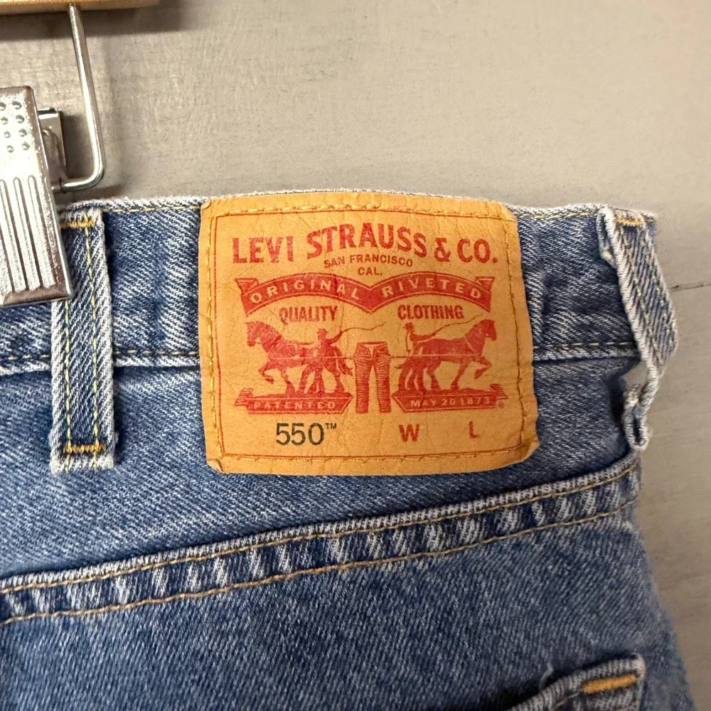 Levis 550 Relaxed Fit Tapered Leg‎ Blue Denim Jeans Mens 44x30 PC9-01550-4891